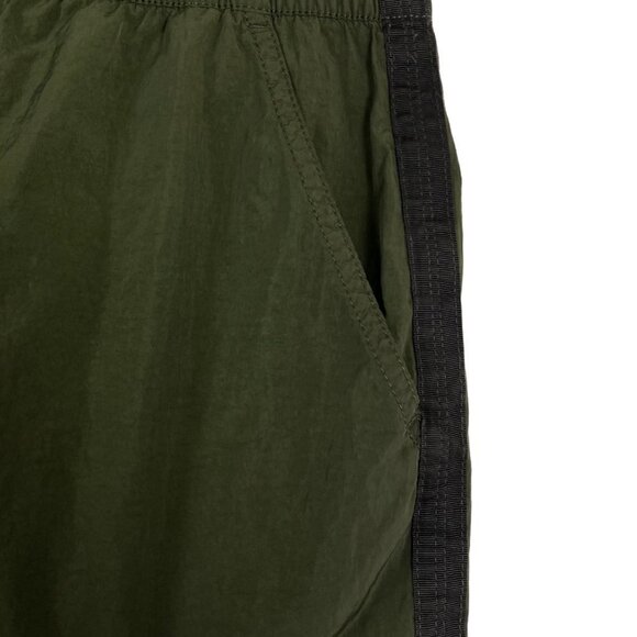 Athleta Expedition Short Tuscan Olive Green Nylon Women's Size 4 - Picture 5 of 9
